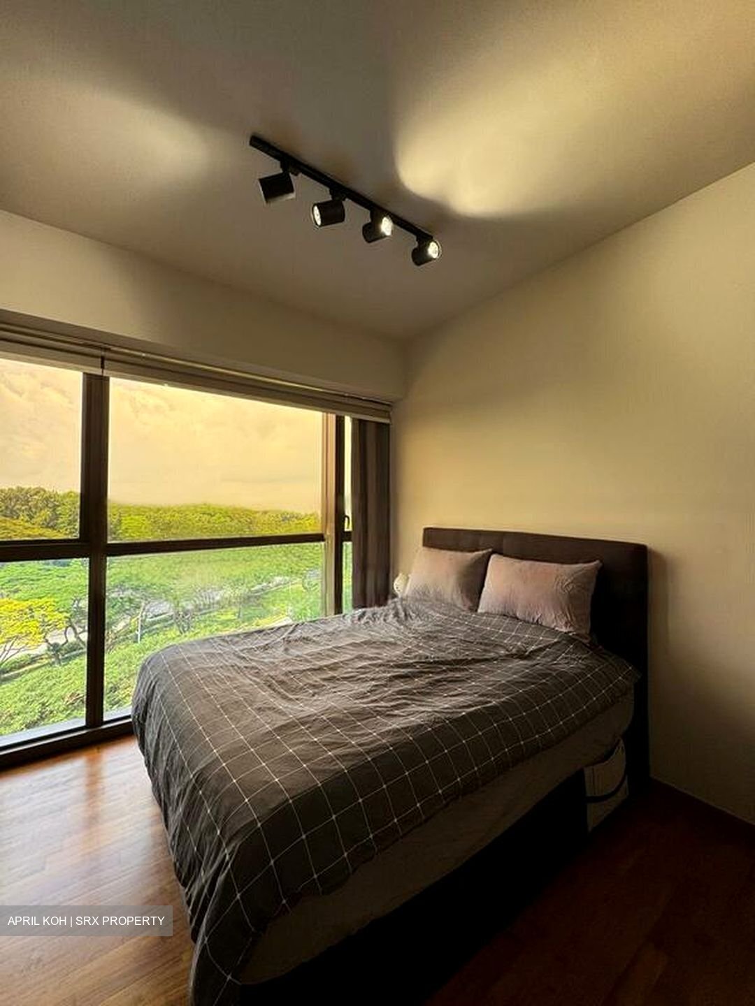 Seaside Residences (D15), Apartment #455782071